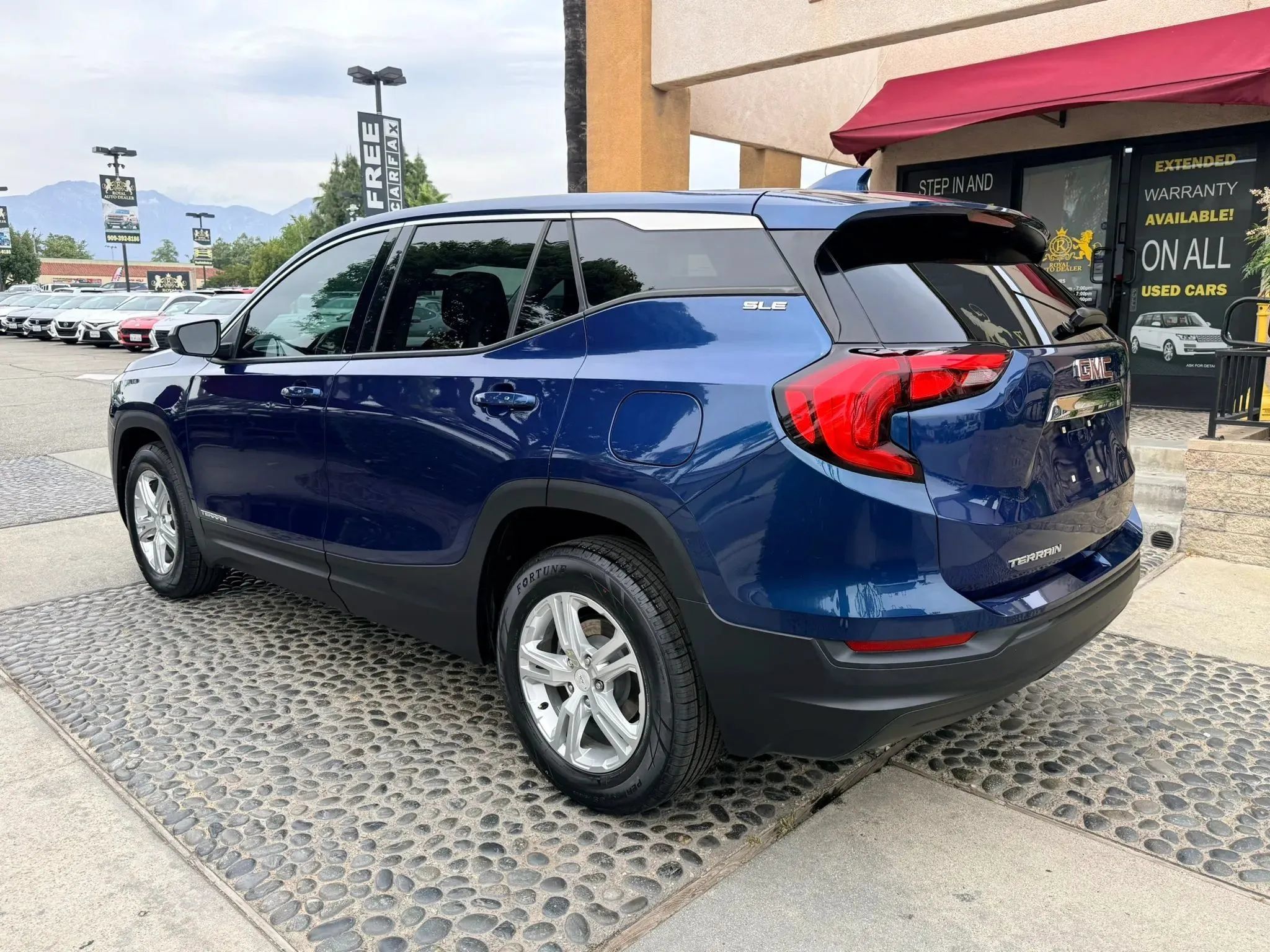 Used 2019 GMC Terrain SLE FWD image 6