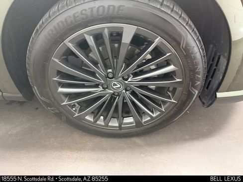Used 2024 Lexus RX 350 Premium Plus w/ Convenience Package FWD image 10