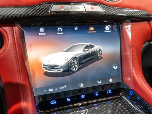 Used 2025 Karma Revero Luxury image 18