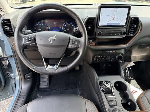 Used 2022 Ford Bronco Sport Outer Banks w/ Tech Package AWD/4WD image 18