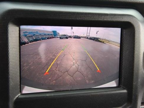 Used 2022 Jeep Wrangler Unlimited Sport AWD/4WD image 12