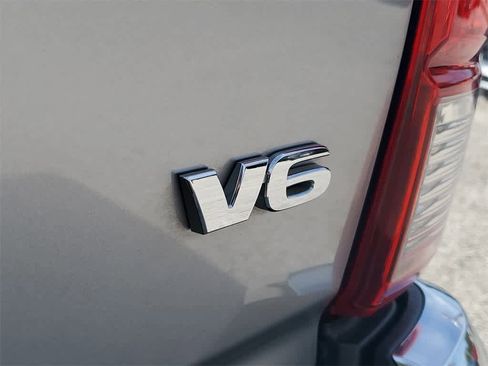 Used 2021 Toyota Tacoma SR5 image 6