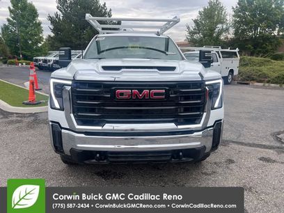 New 2026 GMC Sierra 2500 Pro w/ Convenience Package