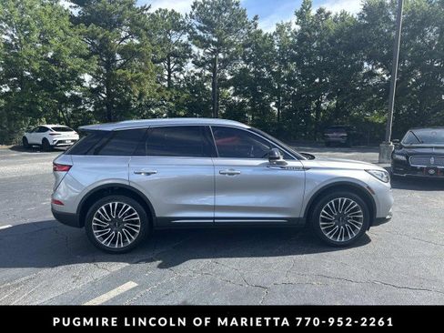 Used 2021 Lincoln Corsair Reserve FWD image 8