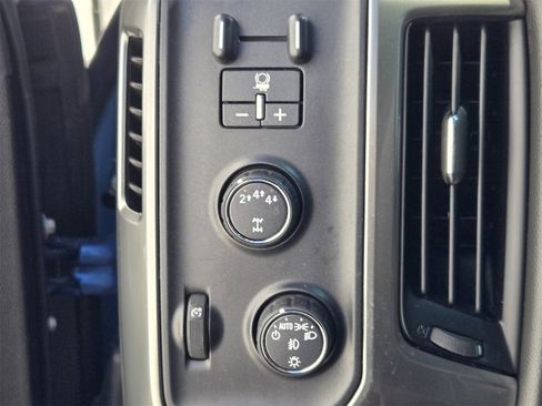 Used 2017 Chevrolet Silverado 2500 LTZ w/ Duramax Plus Package image 18