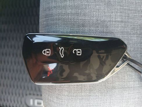 New 2026 Volkswagen ID.4 Pro AWD/4WD image 28