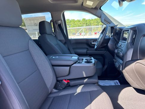 New 2026 Chevrolet Silverado 2500 Custom w/ Custom Value Package image 17