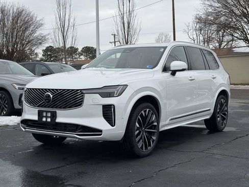 New 2026 Volvo XC90 B6 Plus w/ Protection Package Premier AWD/4WD image 23