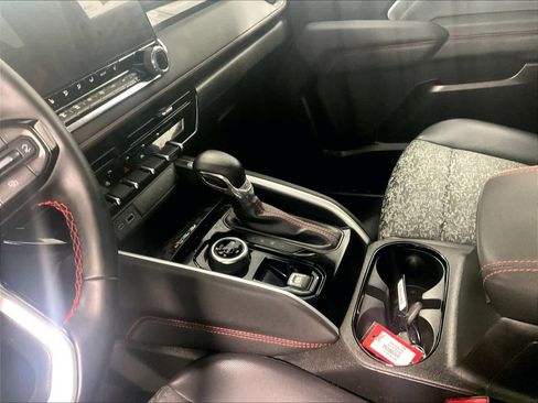 Used 2024 Chevrolet Colorado Z71 w/ Z71 Convenience Package 2 image 20