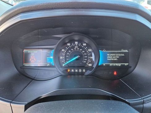 Used 2024 Ford Edge Titanium image 29