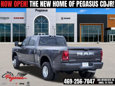 New 2026 RAM 3500 Laramie w/ Max Tow Package AWD/4WD image 5