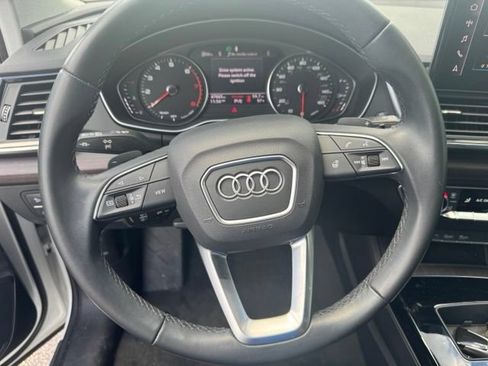 Used 2023 Audi Q5 2.0T Premium w/ Convenience Package AWD/4WD image 17