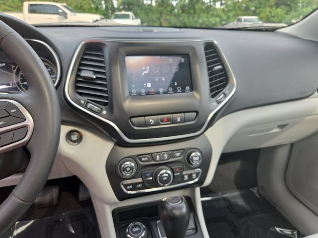 Used 2021 Jeep Cherokee Latitude Lux w/ Sun & Sound Group AWD/4WD image 15