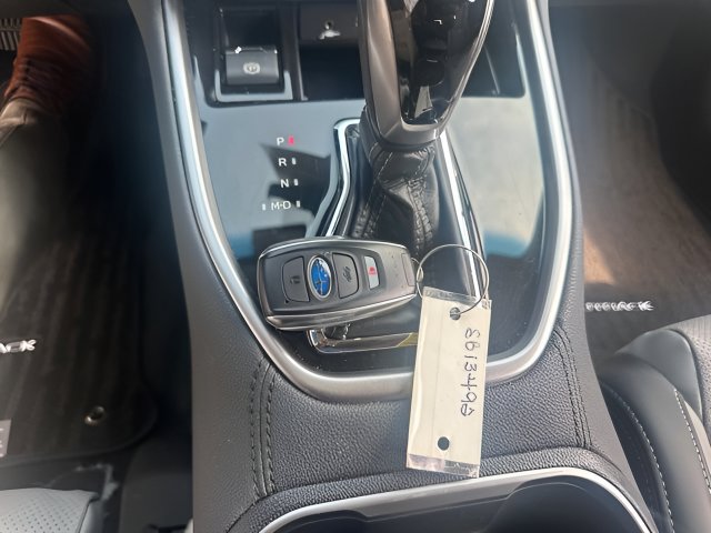 Used 2022 Subaru Outback Limited AWD/4WD image 15