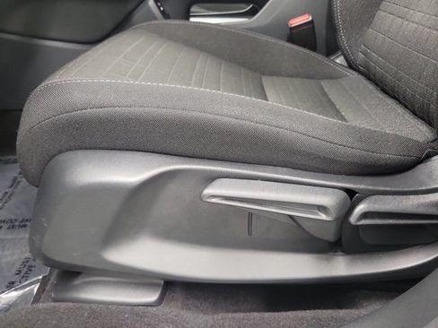 Used 2025 Honda HR-V LX image 21