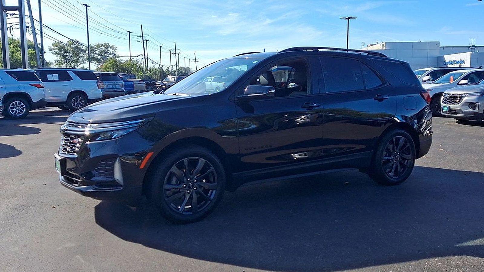 Certified 2023 Chevrolet Equinox RS w/ RS Leather Package FWD image 7
