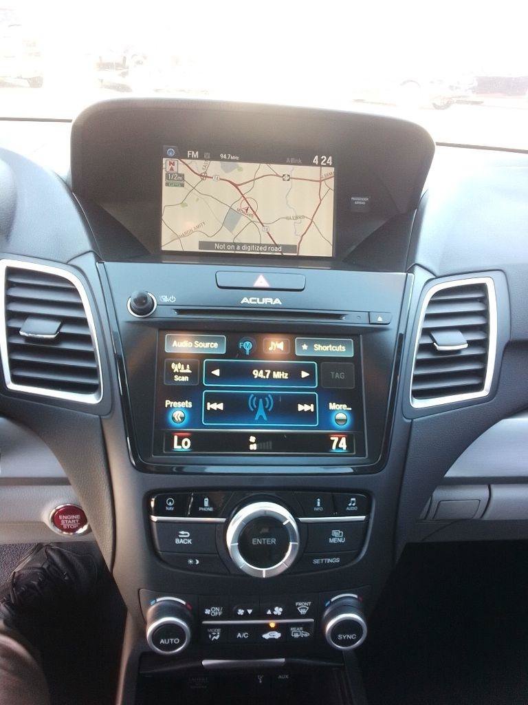 Used 2017 Acura RDX w/ Technology Package AWD/4WD image 9