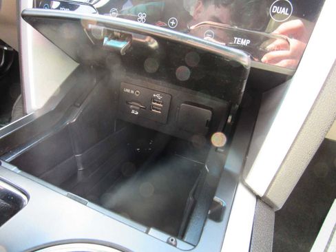 Used 2014 Ford Explorer Limited w/ Equipment Group 301A image 18