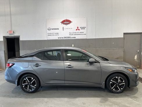 Certified 2024 Nissan Sentra SV image 6