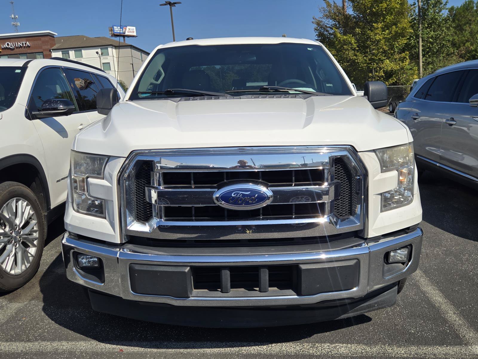 Used 2017 Ford F150 XLT RWD image 2
