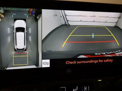 Certified 2025 Toyota Grand Highlander MAX Platinum image 26