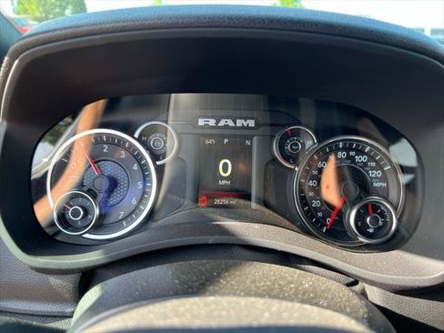 Certified 2023 RAM 2500 Tradesman AWD/4WD image 14