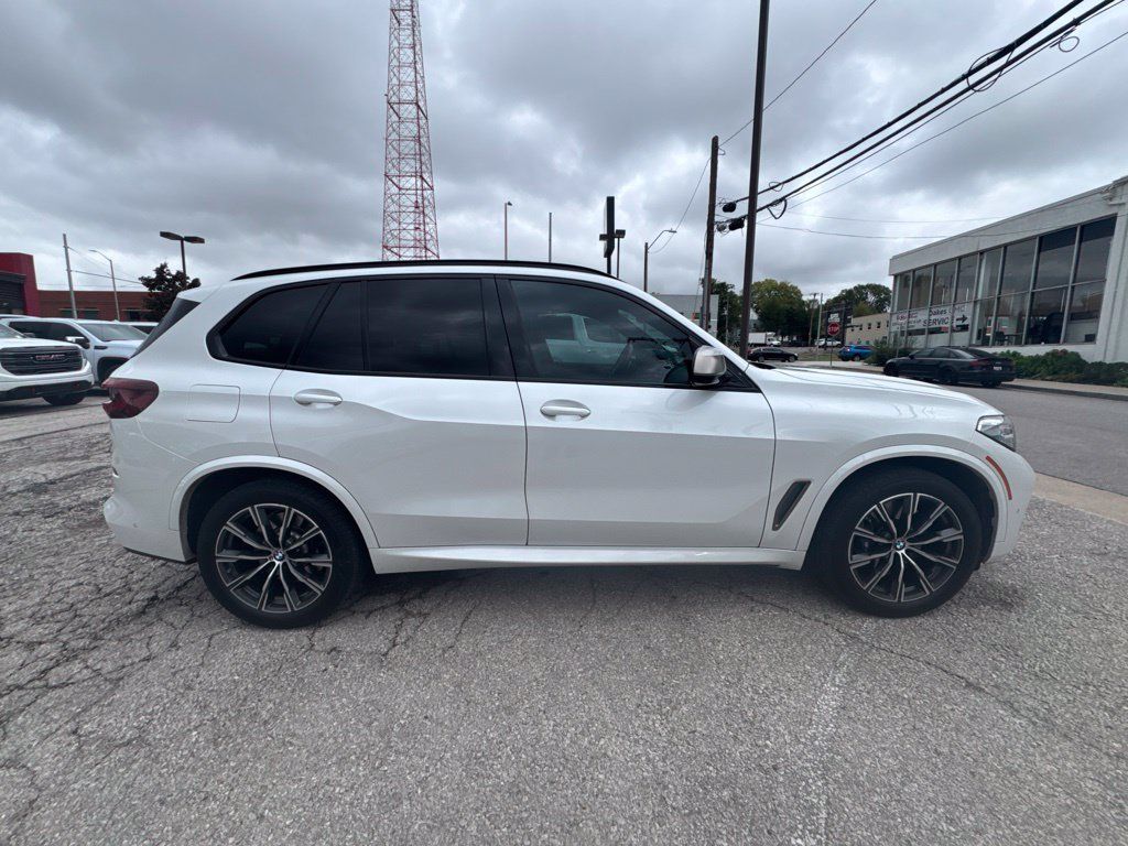 Used 2023 BMW X5 M50i w/ Executive Package AWD/4WD image 4
