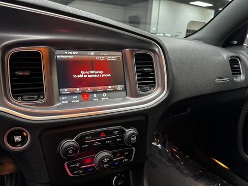 Used 2022 Dodge Charger R/T image 23