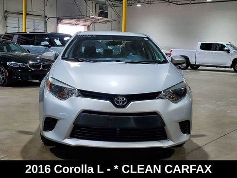 Used 2016 Toyota Corolla L FWD image 2