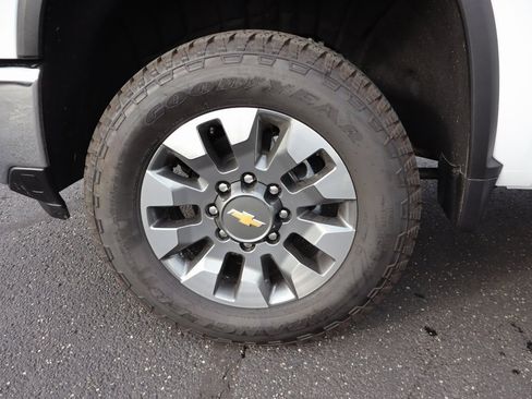 Used 2026 Chevrolet Silverado 2500 LT image 29