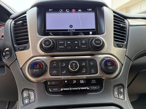 Used 2016 GMC Yukon XL Denali w/ Enhanced Security Package AWD/4WD image 19