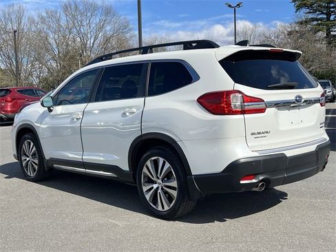 Certified 2022 Subaru Ascent Limited w/ Technology Package image 40