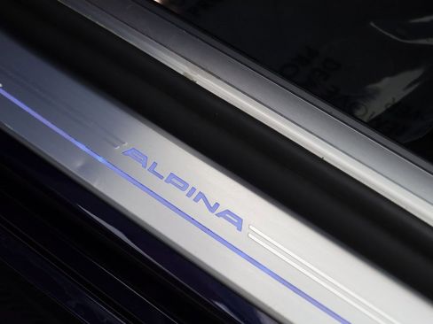 Used 2022 BMW ALPINA B7 xDrive image 7