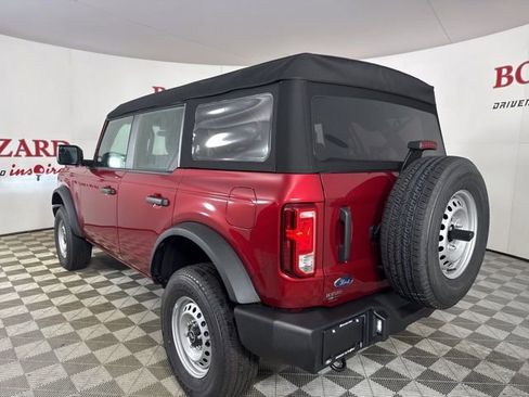 New 2025 Ford Bronco 4-Door image 5