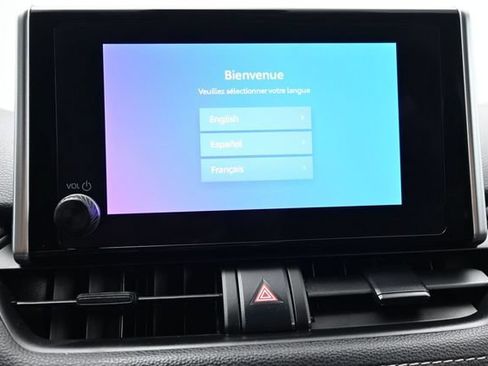 Used 2023 Toyota RAV4 LE AWD/4WD image 19