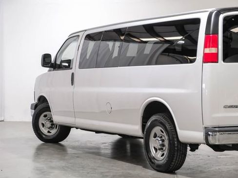 Used 2012 Chevrolet Express 3500 LT w/ LT Preferred Equipment Group image 18