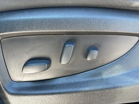 Used 2019 Chevrolet Silverado 1500 LT w/ All Star Edition image 13