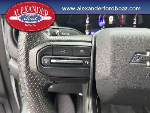 Used 2023 Chevrolet Colorado Trail Boss w/ Technology Package image 24