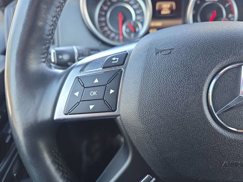 Used 2016 Mercedes-Benz G 63 AMG 4MATIC image 16