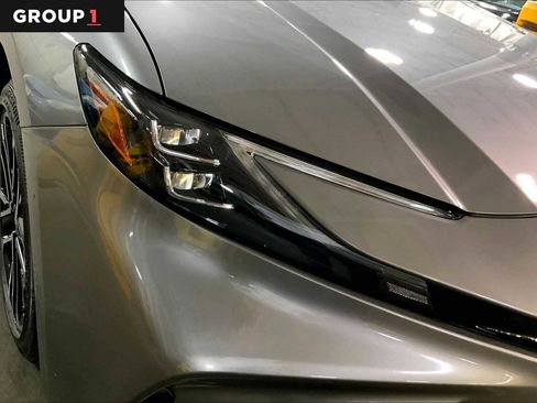 Used 2025 Toyota Camry XLE AWD/4WD image 28