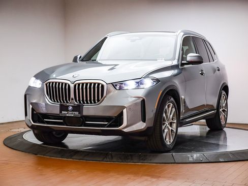 Certified 2025 BMW X5 xDrive40i image 1