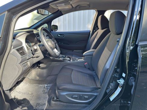 Used 2025 Nissan Leaf SV Plus FWD image 15