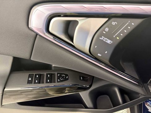 New 2026 BMW X3 xDrive30 w/ Convenience Package image 13