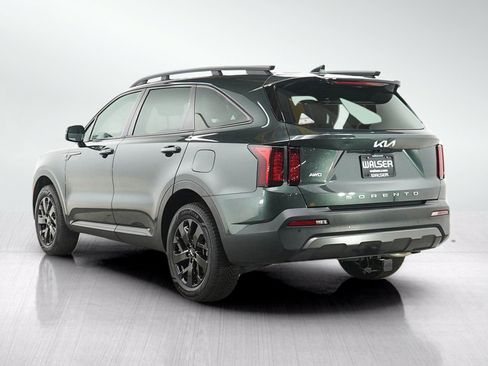 Used 2022 Kia Sorento S AWD/4WD image 3