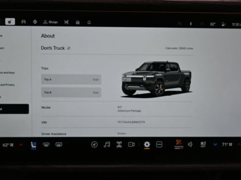 Used 2022 Rivian R1T Adventure AWD/4WD image 20
