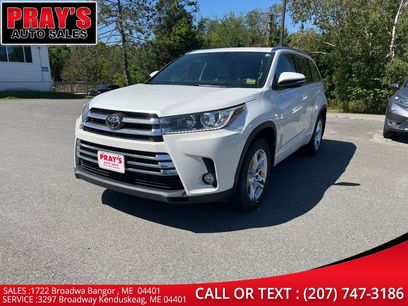 Used 2017 Toyota Highlander Limited