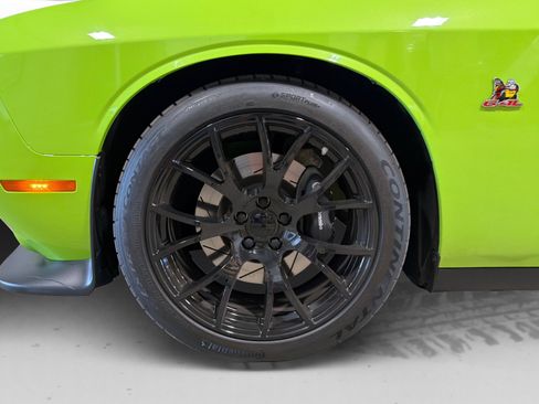 Used 2015 Dodge Challenger R/T Scat Pack RWD image 47