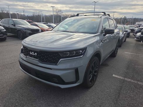 Used 2022 Kia Sorento SX image 9