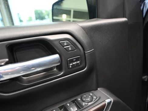 Used 2021 GMC Sierra 1500 SLT w/ SLT Premium Plus Package AWD/4WD image 28