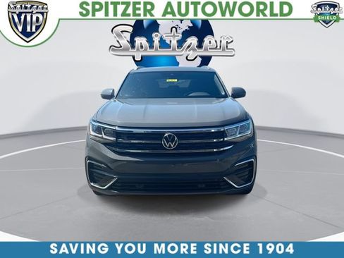Used 2022 Volkswagen Atlas Cross Sport SEL R-Line AWD/4WD image 3